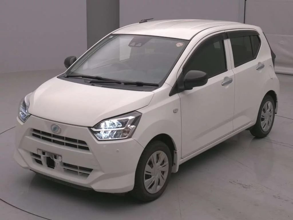 Daihatsu Mira e:S LA350S 2021
